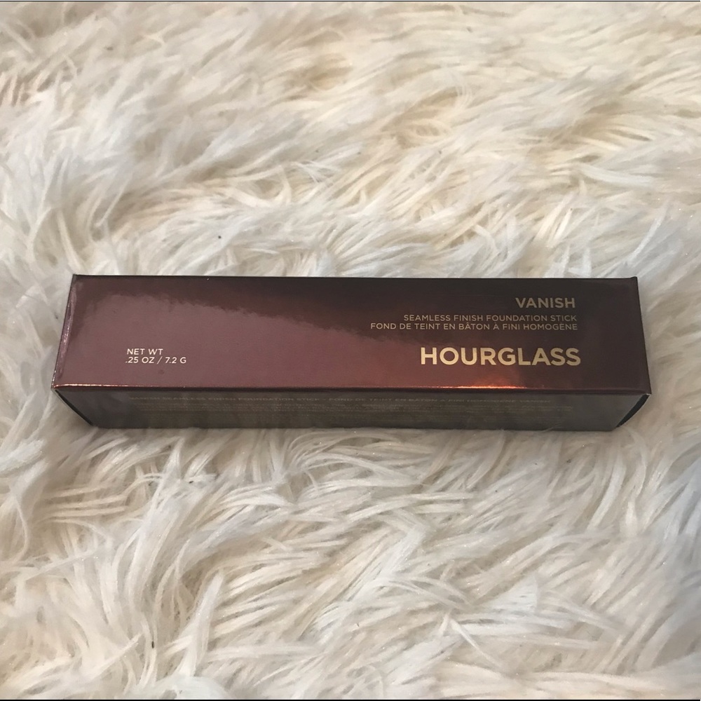 Hourglass Vanish Stick Foundation (Warm Ivory)